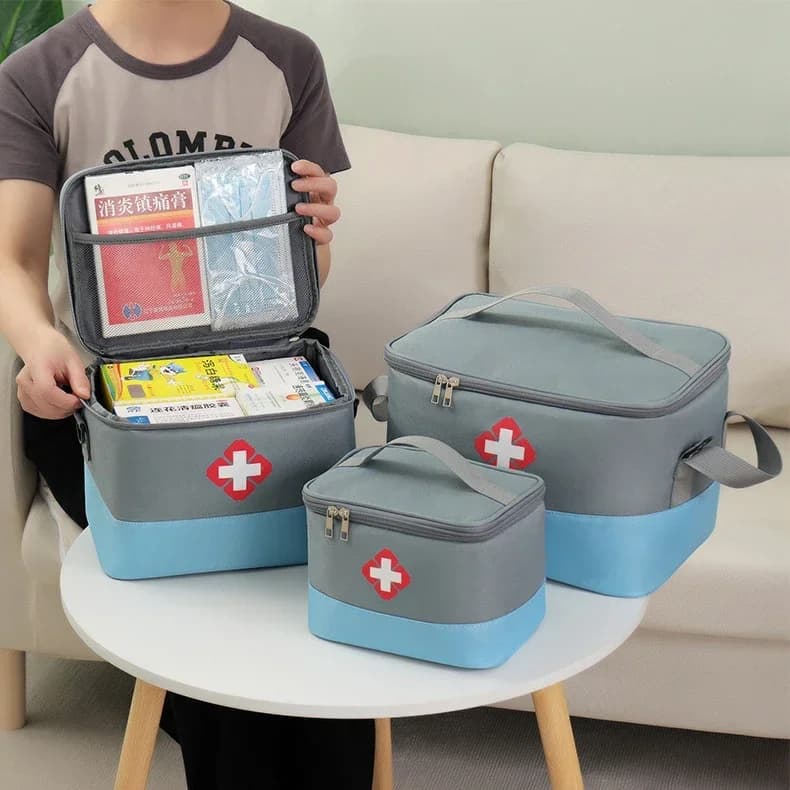 Borsa di stoccaggio medica di primo soccorso domestico Scatola di prevenzione dell'epidemia ad alta capacità Iodophor Patch per ferite Disinfettante Organizzatori d'acqua