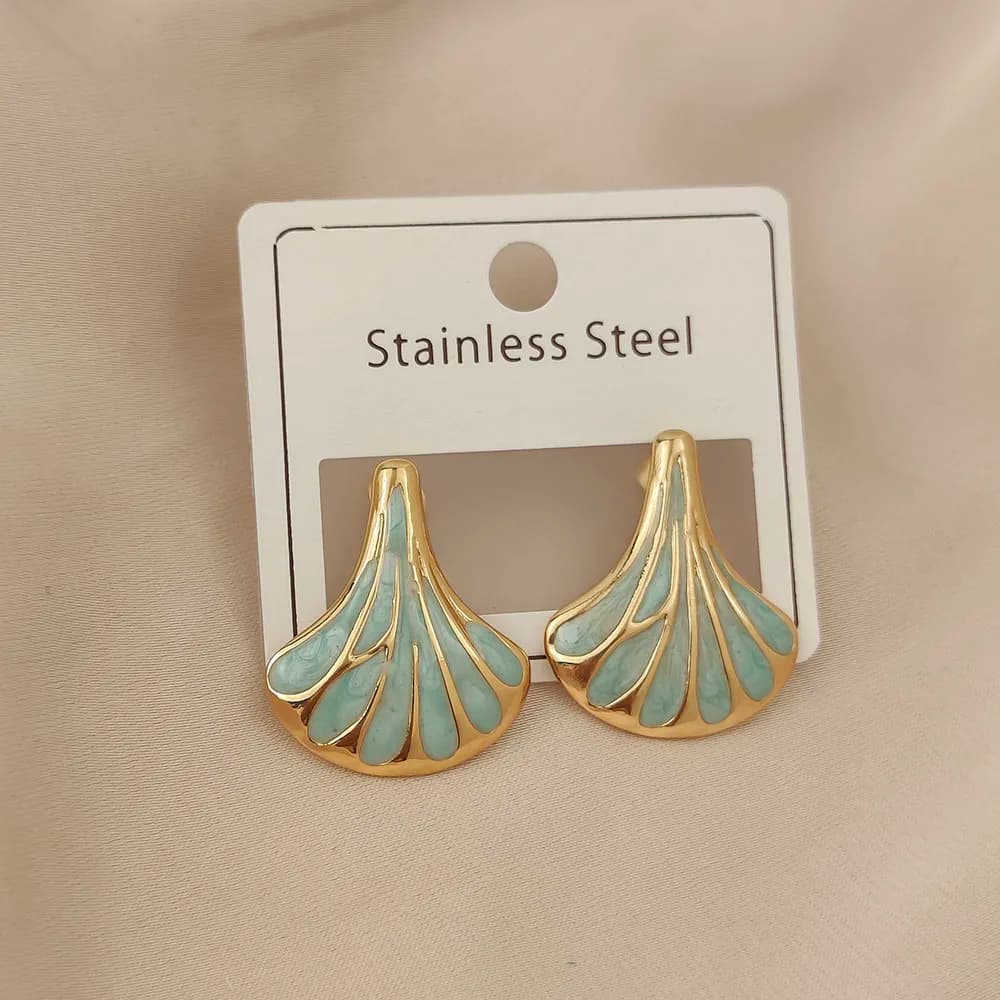 Radiant Textured Fan Shell Drop Stud Earrings Gold Vertical Line Pleated Teardrop Dainty Women Jewelry