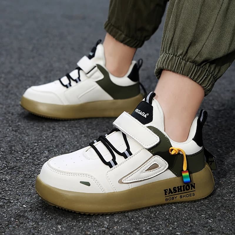 Scarpe da ginnastica casual per bambini Scarpe da corsa per ragazzi Scarpe sportive traspiranti Scarpe da scuola per esterni per la scuola di tennis per bambini