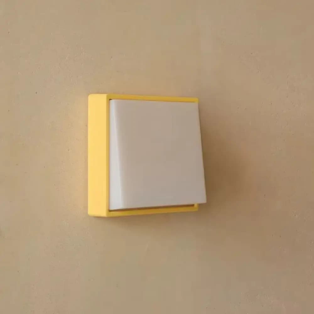 Lampada da Scrivania con Dimmer Continuo, Luce Notturna Magnetica, Protezione per gli Occhi, Design Bianco e Giallo, Ricarica USB, Luci LED Notturne