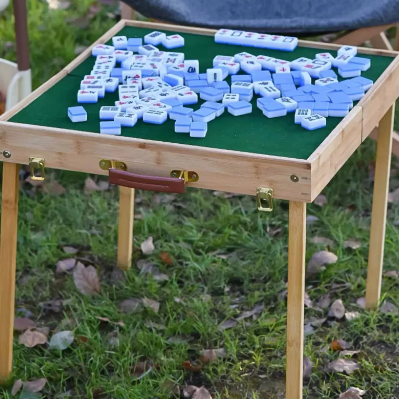 Set da Mahjong Portatile Pieghevole, Gioco di Tessere Cinese Compatto, Facile da Assemblare, Leggero per Esterni e Picnic