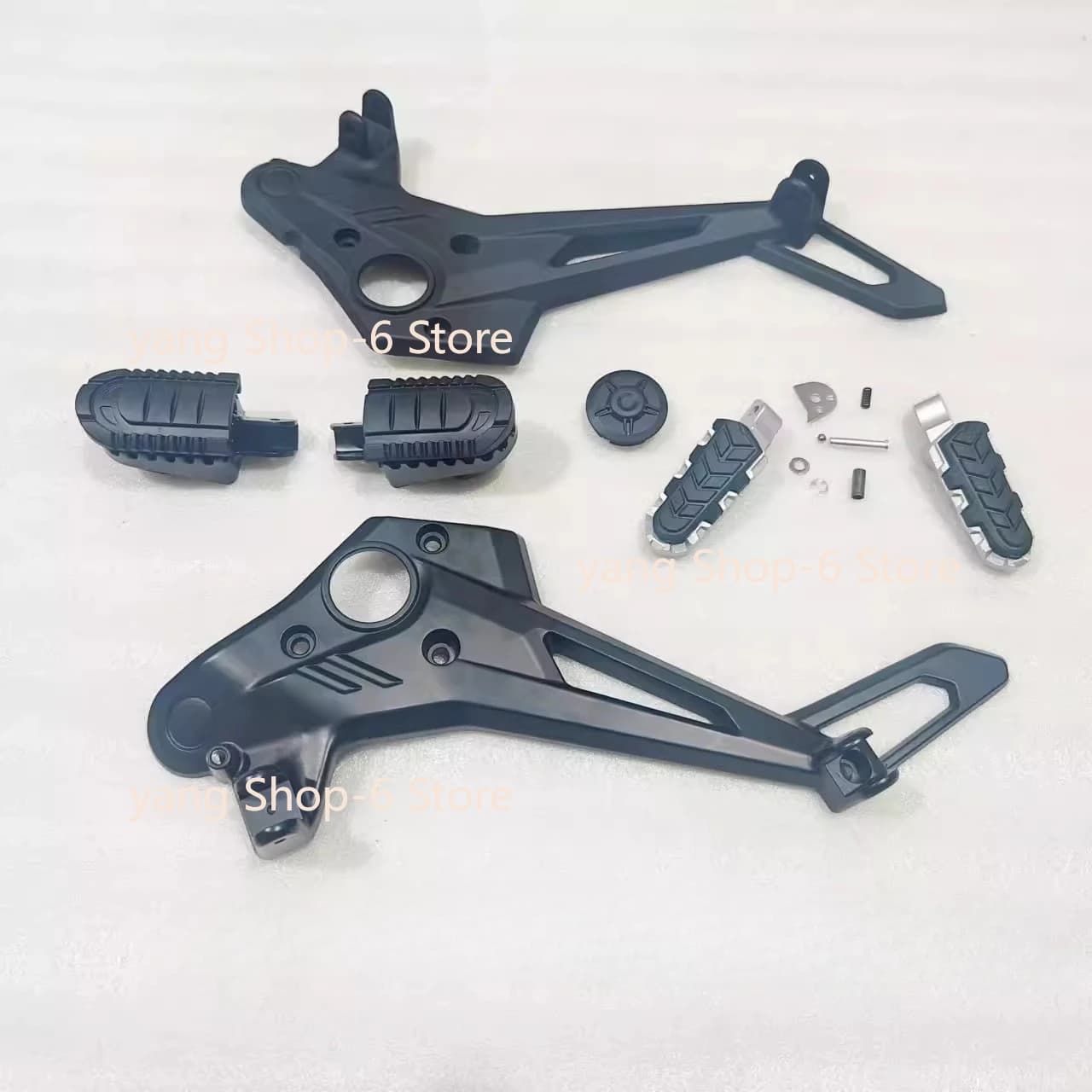 Per Qjmotor SRT600SX Supporto Del Piede Accessorie Qjmotor SRT600 SX Moto Pedale Staffa Anteriore Posteriore Pedale resto