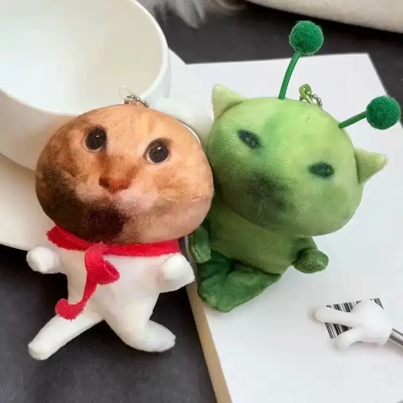 Peluche Gatto Alieno Verde, Giocattolo Morbido Modellabile e Deformabile, Portachiavi Creativo e Simpatico per Regali