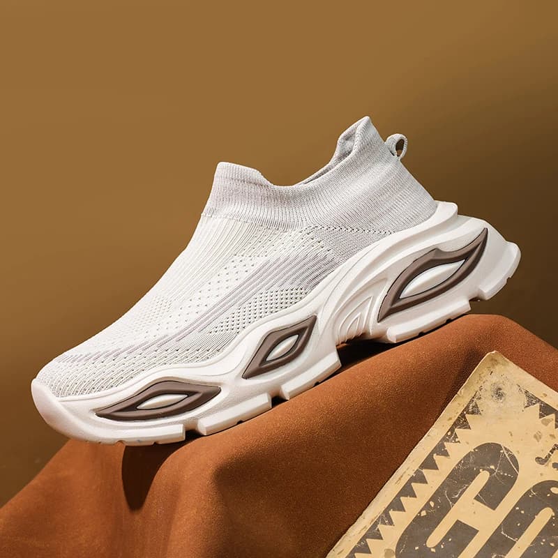 Ultra-light Errands Sneakers Soft Anti-slip Base for Market Run City Walk and After-work Neighborhood Casual Stroll