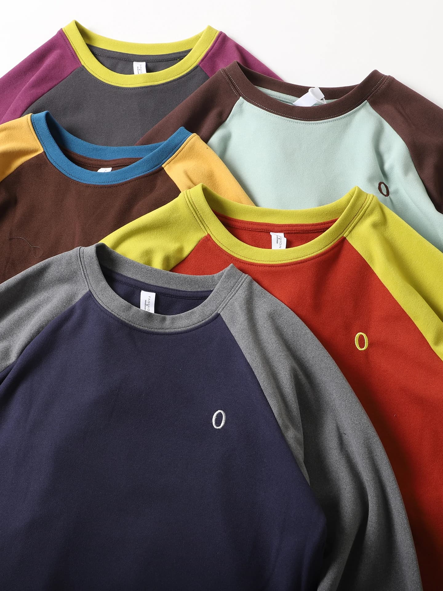 Comfortable Skin-Friendly Men's Long Sleeve round Neck Thermal Shirt Double-sided Velvet Hoodie Casual Style Color Block T-shirt