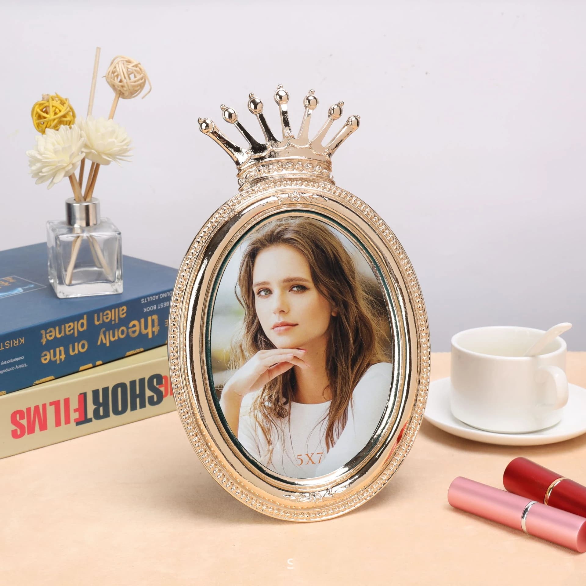 European Creative Princess Crown Metal Picture Frame, Living Room Decoration, Wedding, Birthday, Party Gifts