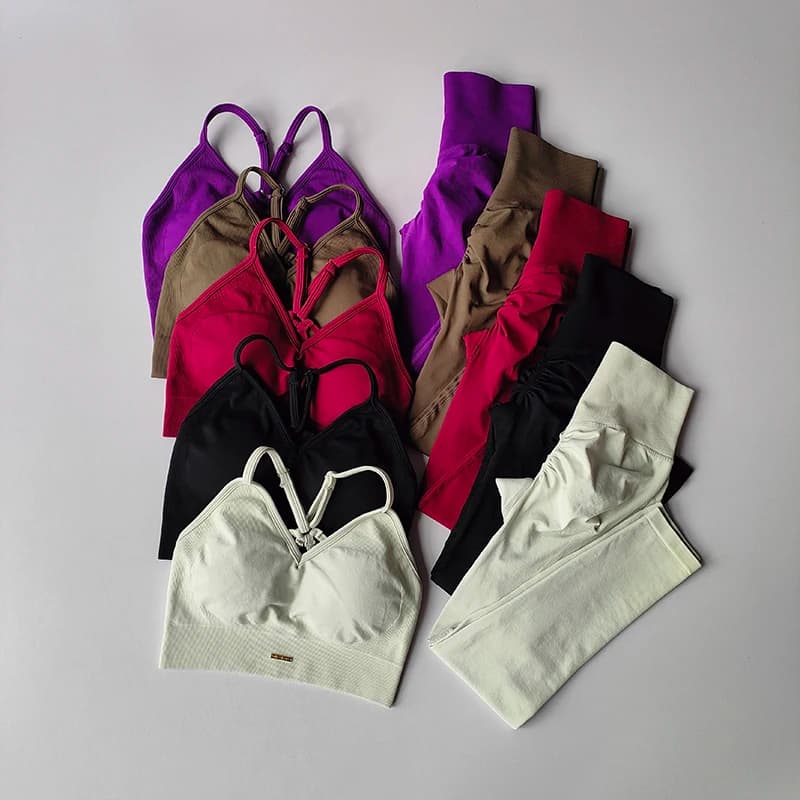 Fitness set for lifting seamless hips Bra with V neckline for women Leggings Yoga set Fast drying exercise Iron massage High fat tight pants