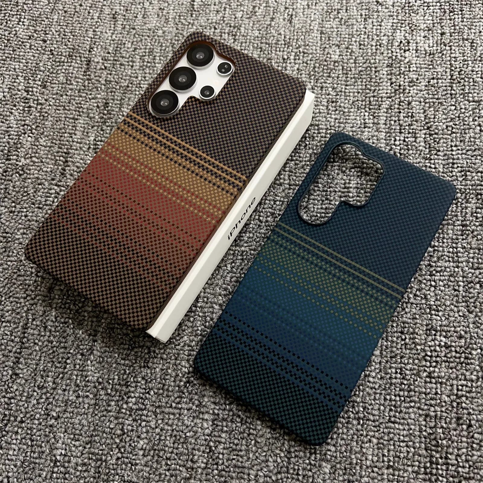 Custodia Protettiva Magnetica in Fibra di Carbonio con Motivo Kevlar, Leggera e Resistente per Samsung Galaxy S24 S25 Ultra S26 Plus
