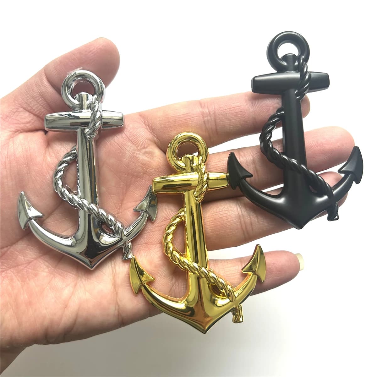Adesivi per auto con personalità in metallo Ganci di ancoraggio per barche Emblema blu scuro Griglia Croce Distintivo Adesivo per carrozzeria per nave pirata