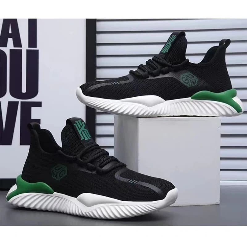 Nuove scarpe sportive casual da uomo, sneakers leggere, scarpe da corsa nere in rete traspirante per esterni, scarpe da jogging atletiche, scarpe da tennis da uomo