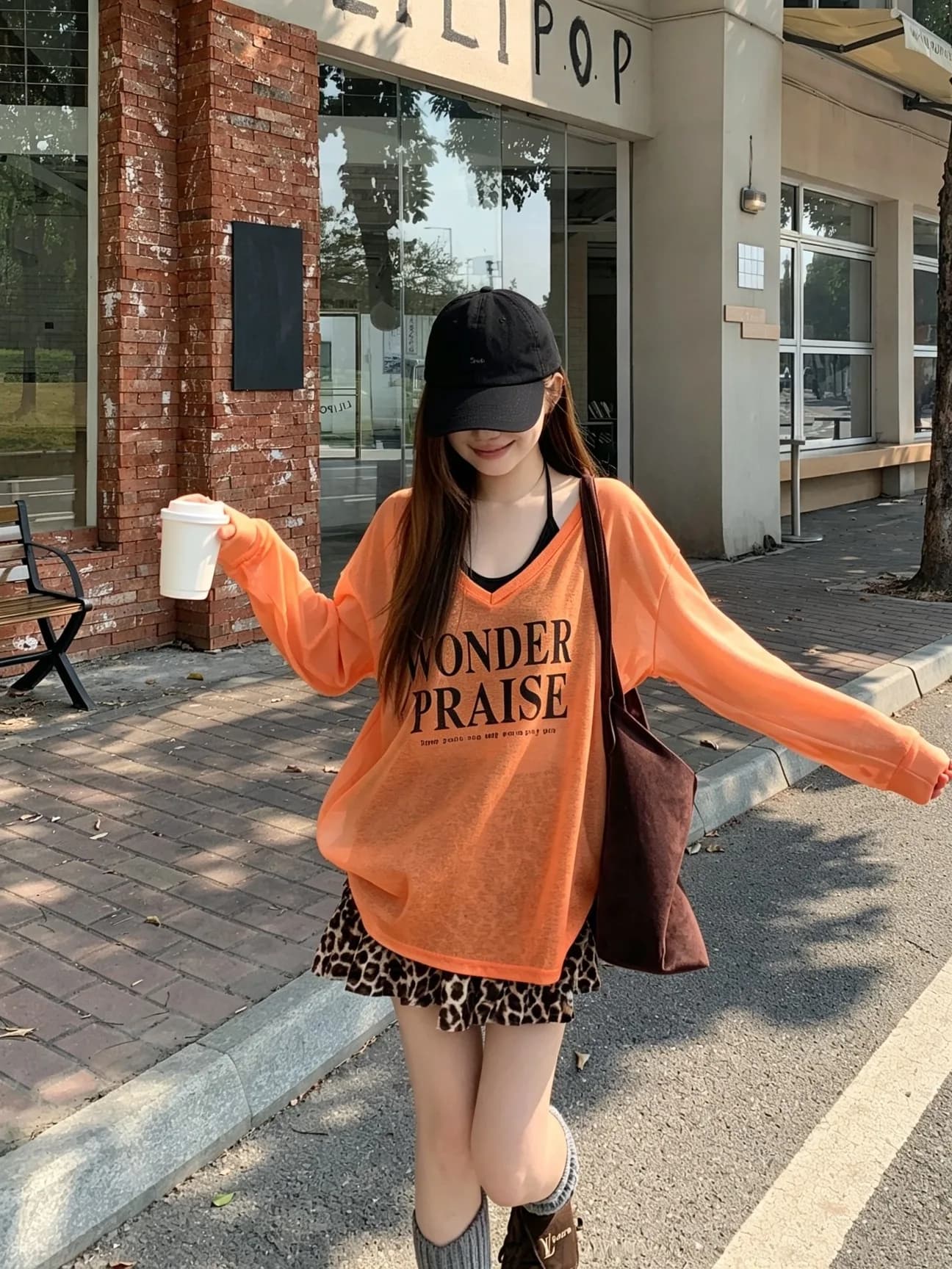 Early Autumn Korean Style Letter Print T-Shirt Women's New 2026 Hanging Neck Strap Inner Wear Top Two-Piece Set Commute Wind
