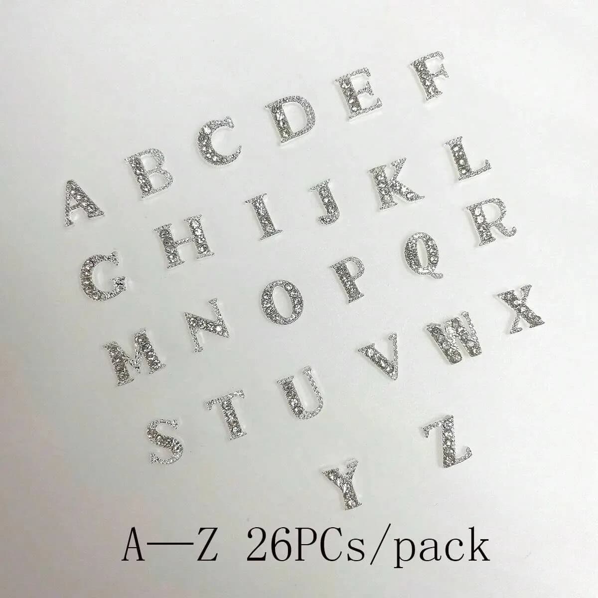 26 pz/pacco dalla A alla Z Lettera Alfabeto A Forma di Argento Strass Decorazione di Arte Del Chiodo Per Il Fascino Fai Da Te 3D In Lega AZ