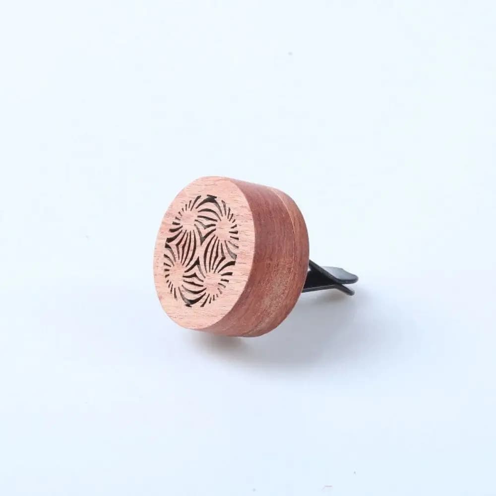 Wooden Wooden Car Diffuser Carved Aromatherapy Car Air Freshener Fragrant Expanding Exquisite Car Clip Air Vent Ornament