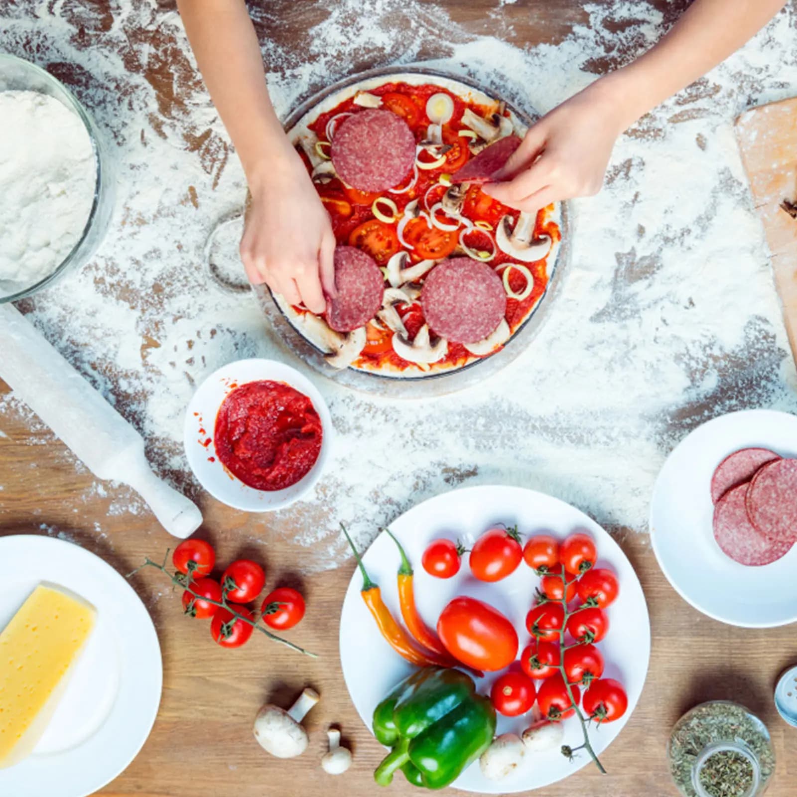Anello per Salsa Pizza in Materiale Premium, Design Profondo, Alta Resistenza al Calore, Utensile per Cottura Pizza Domestica, Anelli per Pasticceria, Anelli per Muffin