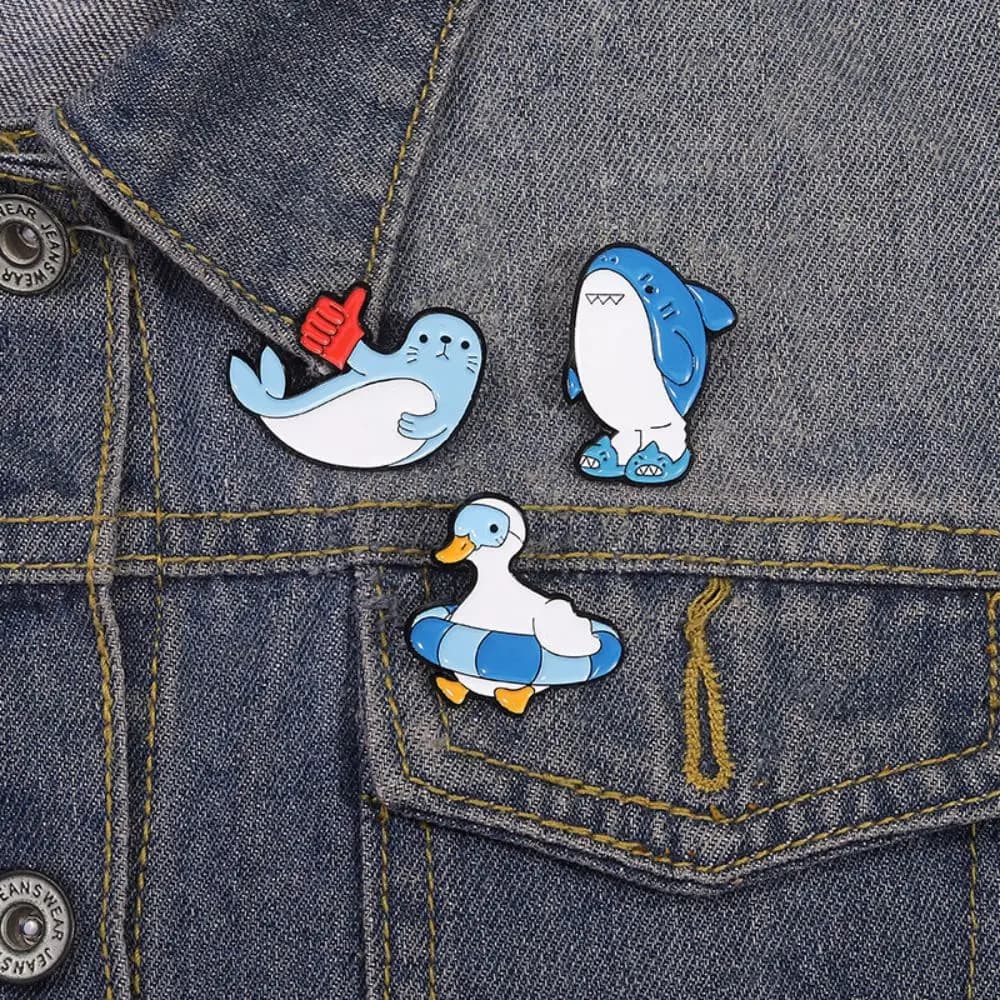 1pc Cute Cartoon Shark Seal Duck Metal Badge Funny Ocean Animal Enamel Brooch Badge for Friend Gift Backpack Clothes Hat Accessories