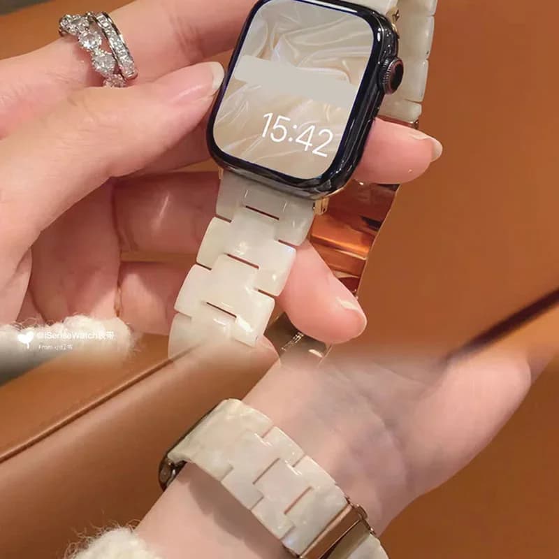 Apple Watch 44mm 40mm 45mm 49mm 38mm 42mm 41mm fashionable wrist strap for IWatch series 8 7 6 5 4 3 2 1 Ultra 2