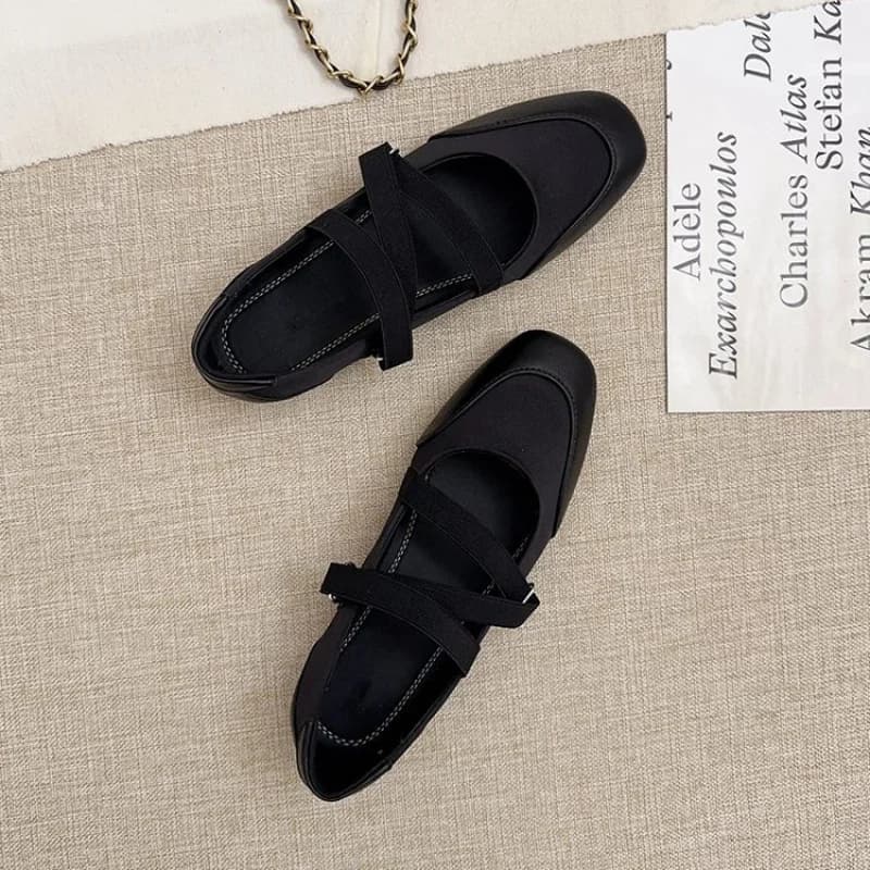Women's casual walking shoes with single strap, square tip, PU and rubber sole, low cut, heel below 3 cm