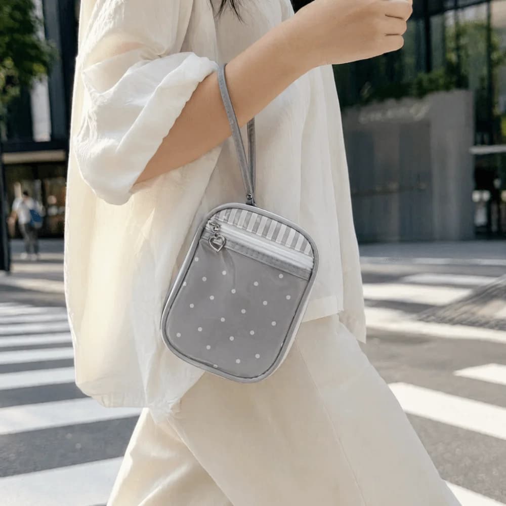 Korean-Style Passport Holder Strawberry Design Polka Dot Ticket Storage Bag Multi-Slot Hanging Strap Compact Travel Wallet Women
