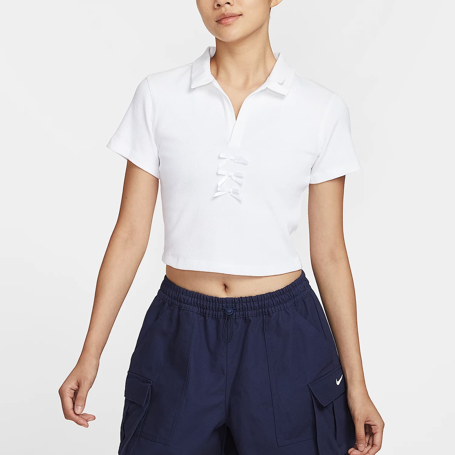 Women's slim fit summer t-shirt Nike Sportswear IM3393-100