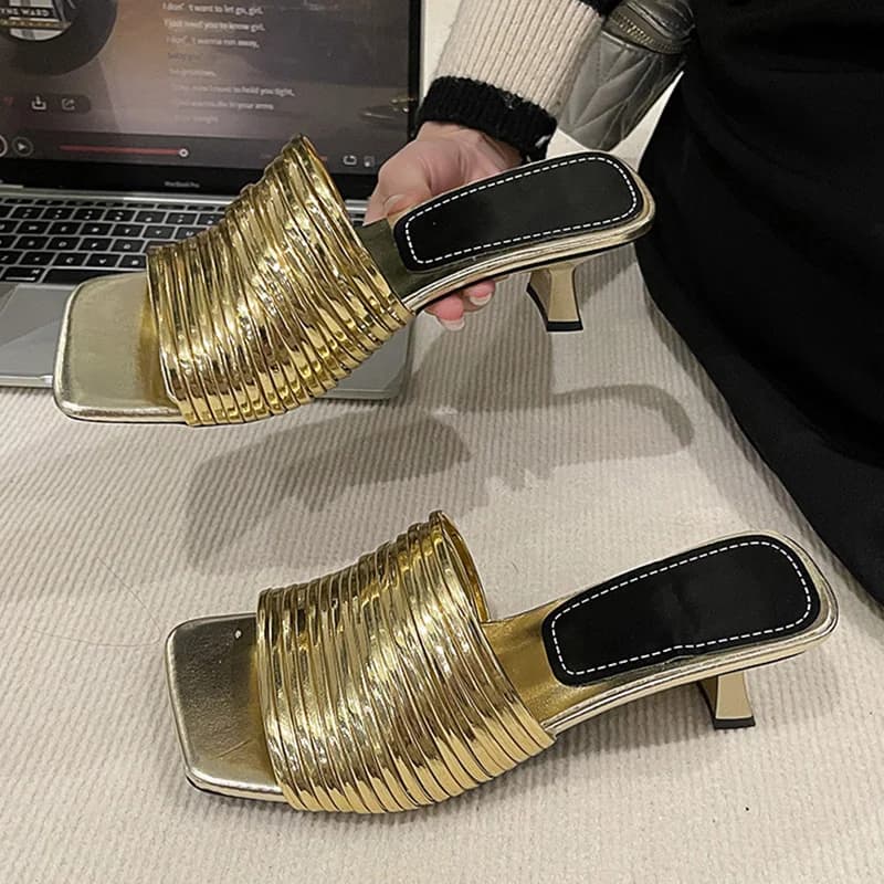 Ciabatte da Donna Sexy con Design a Strisce a Forma di Noodle, Punta Quadrata Aperta, Tacco Basso a Stiletto, Scarpe Casual da Donna per Feste