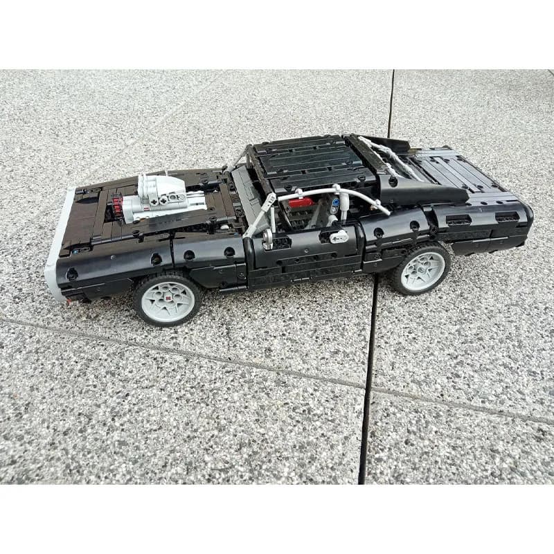 MOC-42308 Film Noir Sports Car Racing Building Blocks Model 1388 PartsMOC Creative Boys Kids Birthday Building Blocks Toy Gifts