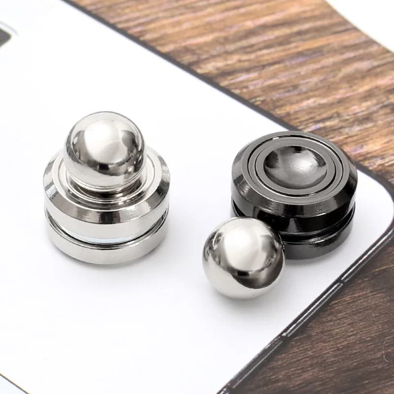 Giroscopio Antistress da Scrivania per Adulti - Spinner Cinetico in Metallo per Decompressione, Giocattolo Rotante per Ipnosi e Concentrazione