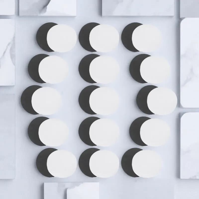 30 Pezzi Neri per Scacchi, Sostitutivi Rotondi e Resistenti per Scacchiera, Pezzi Pratici e Lisci per Backgammon, Design per Dama