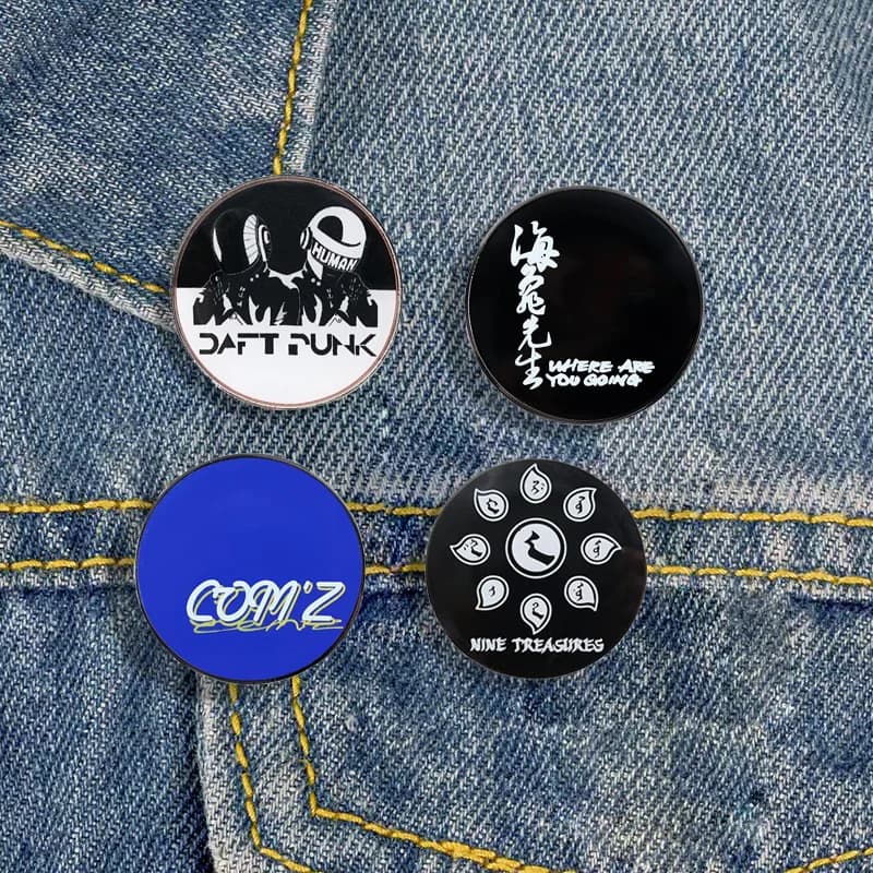 Nuovo 2026 Spilla Rotonda con Logo di Band Rock, Distintivo in Metallo Punk Musicale, Accessorio per Zaini, Abbigliamento e Borse, Vendita all'Ingrosso