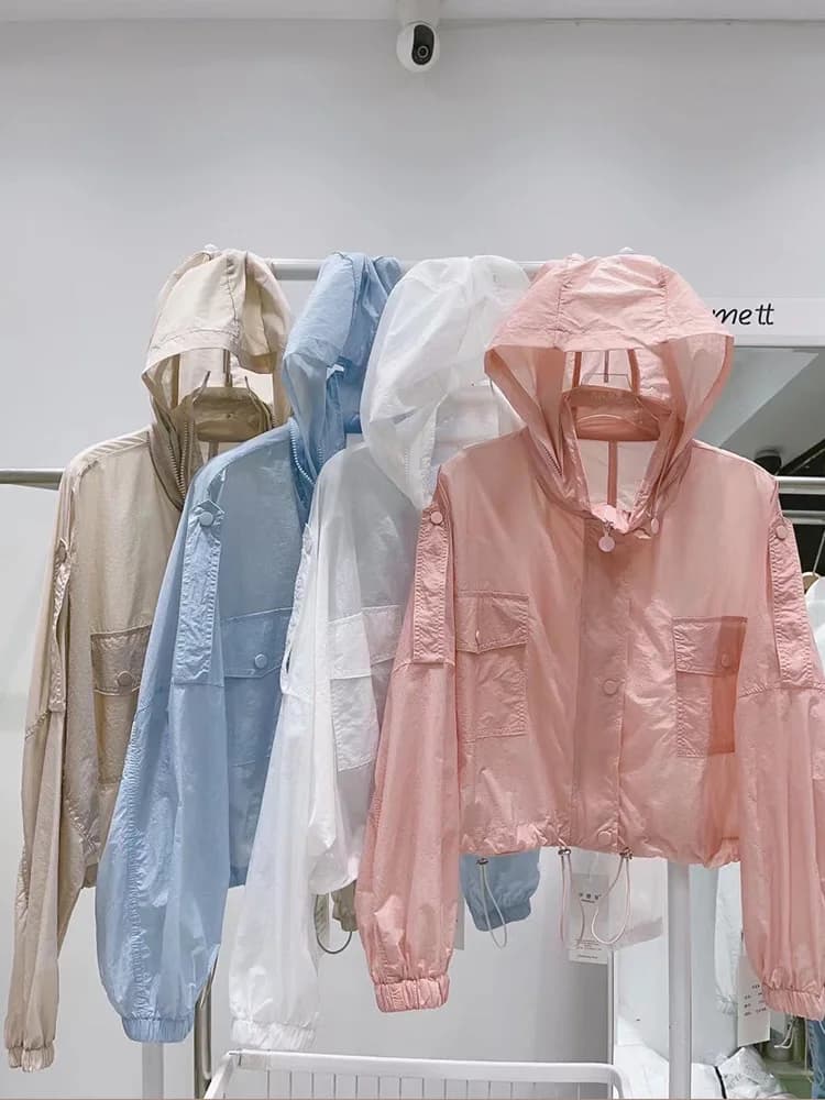 Short Women's Summer New Fashion Sunscreen Coat Light Thin Outerwear Hooded Commute Style Regular Sleeve Long Hooded Jacket