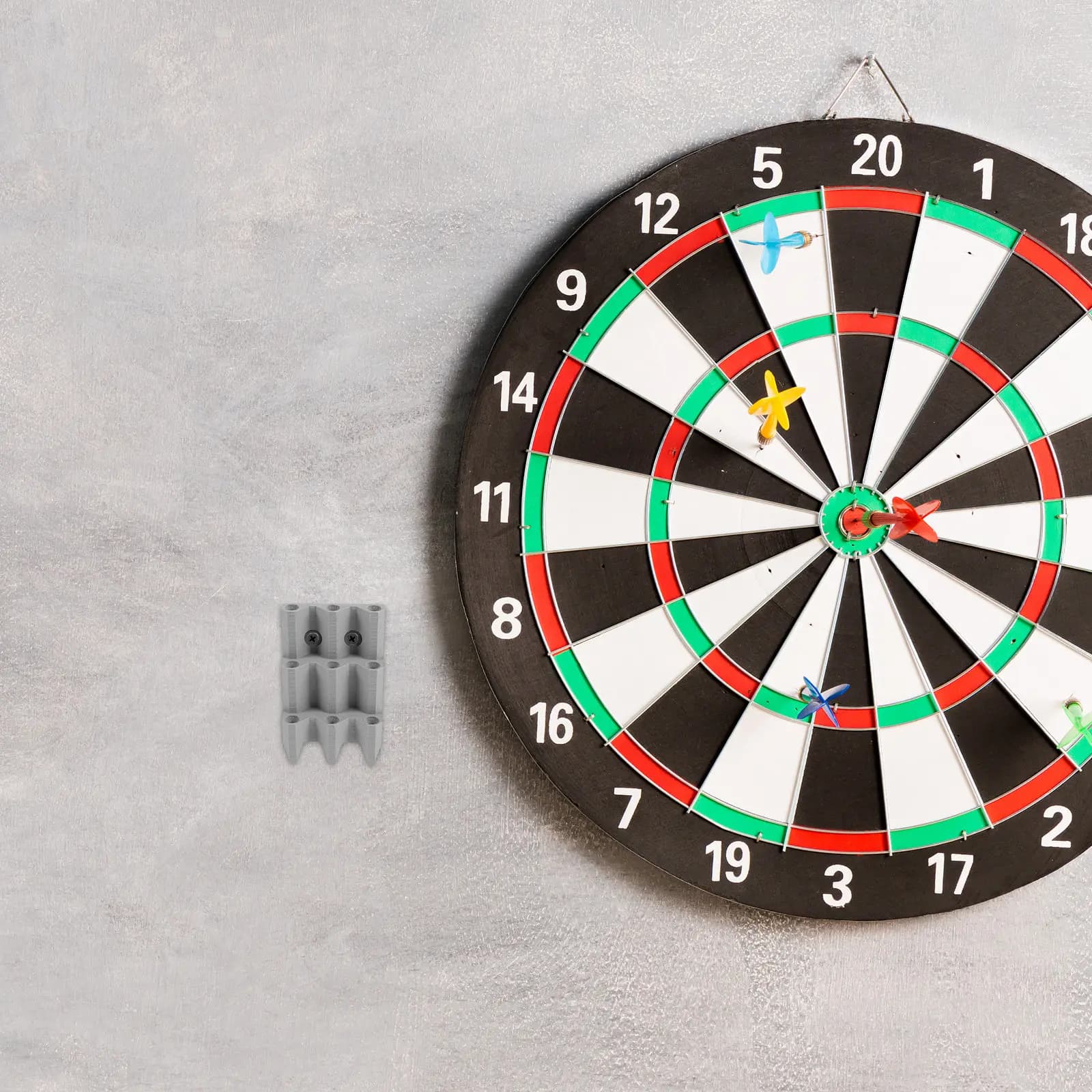 Wall Mounted Dart Display Organizer Plastic 9 Slots Rack Steel Tip Soft Tip Dart Holder Home Office Game Room Storage