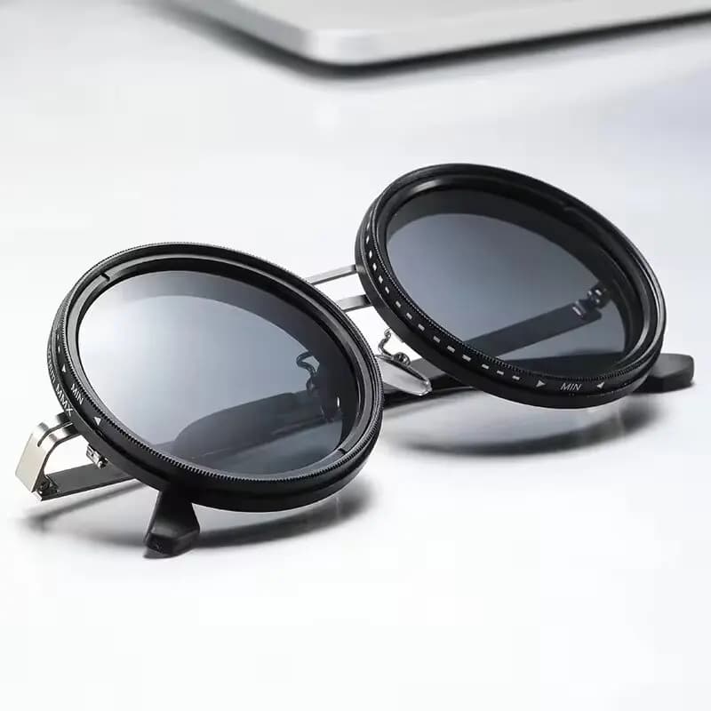 Occhiali da sole con oscuramento regolabile con montatura in metallo nero Occhiali da sole da pesca Occhiali da sole polarizzati UV anti UV Filtro ND con set di custodie Glasse