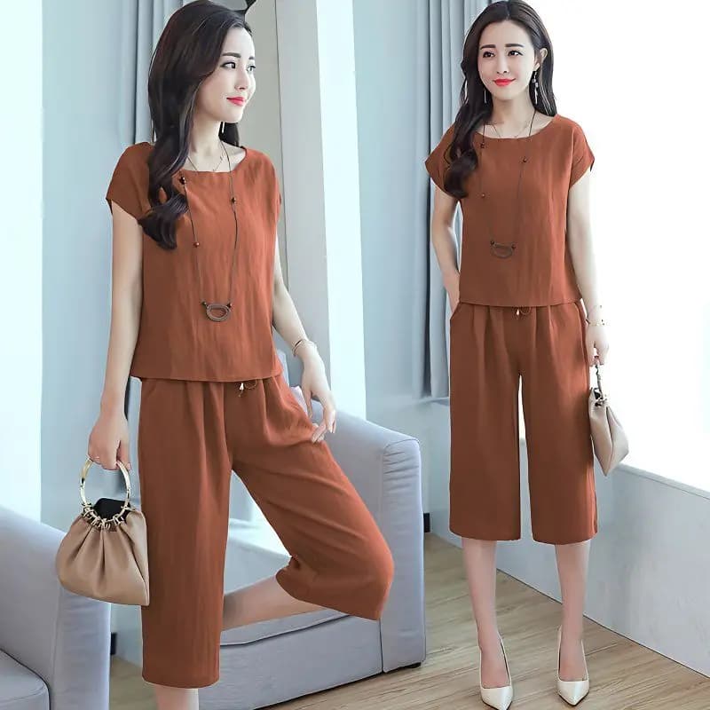Fashionable Cotton Linen Sporty Short Sleeve Women's Set Summer 2026 New Style Mom Chic Ageless Seven-Piece Casual Sportswear
