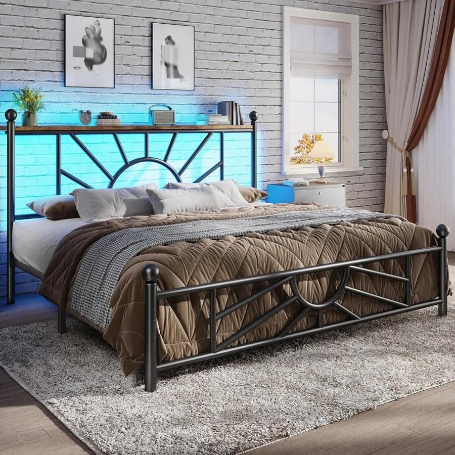 Struttura letto matrimoniale in metallo con testiera e pediera Struttura letto queen size con base per materasso a luce LED con contenitore sotto il letto