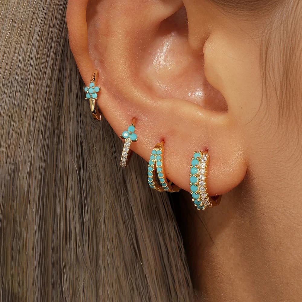 4 pezzi orecchini fiore zircone blu set per le donne 14 carati placcato oro doppia fila piccolo cristallo Huggie orecchino ad anello gioielli penetranti