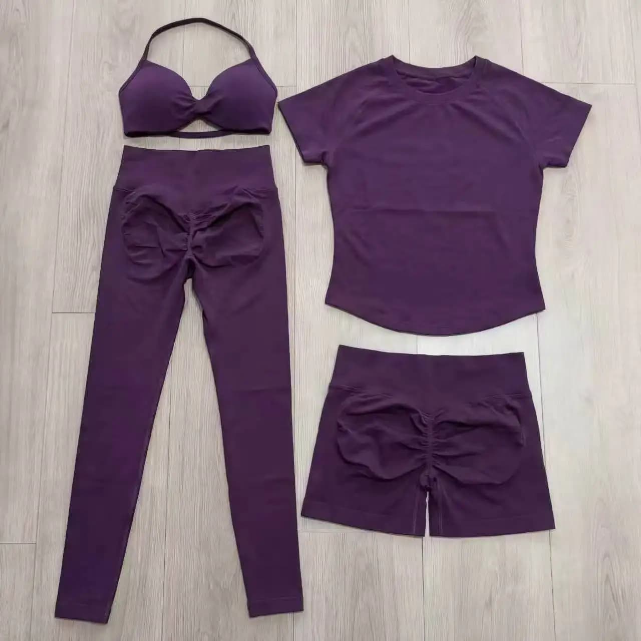Completo sportivo sexy con top a collo all'americana, schiena scoperta, vita alta, pantaloncini e reggiseno per Pilates, Yoga e Allenamento Fitness