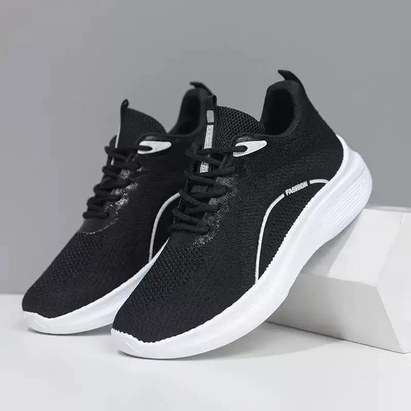 2026 Women's Breathable Sports Shoes Lightweight Shock-Absorbing Running Casual Walking Outdoor Sneakers