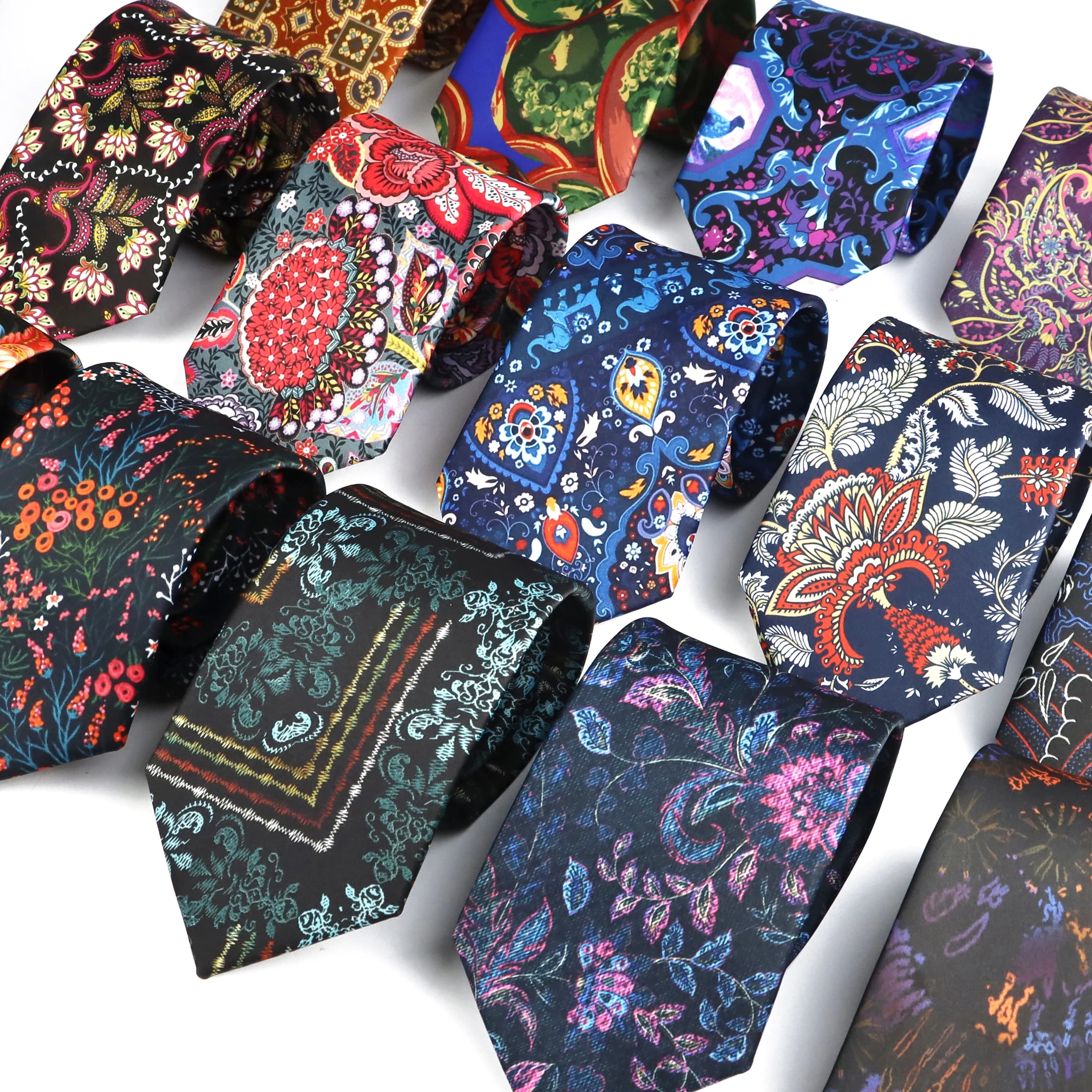 Cravatte da uomo in poliestere di seta vintage floreale scozzese jacquard 8 cm cravatta artista festa matrimonio abito di lusso camicia cravatta accessori