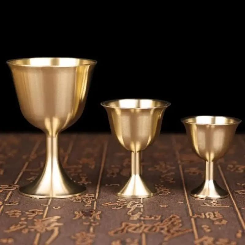 1 pz. Bicchiere Vintage in Ottone S/M/L per Vino Rosso, Ottone Lucido, Portatile, Bordo Liscio, Tazza per Acqua e Birra, Articolo per Bevande per Feste e Bar