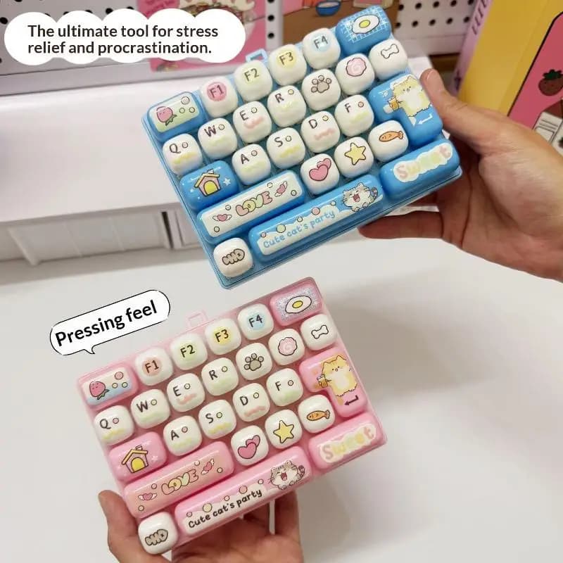 【New】1Pc Cute Cute 26 Key Stress Reducing Keyboard Creative Mechanical Healing Tool Popular Pendant Small Gift Accessories