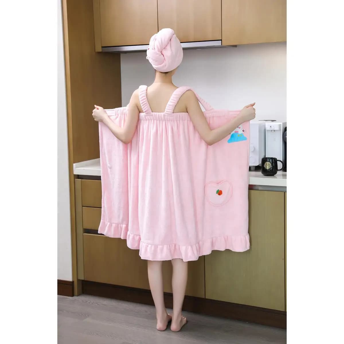 Large Coral Fleece Bathrobe Cartoon Cute Strapless Absorbent Soft Home Use Bath Dress Towel Can Be Worn Or Wrapped