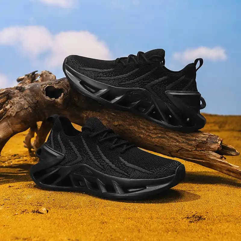 Round Toe Hip Hop Original men's shoes Casual men's sneakers Designer Mocassini black Men's Sport Shors In special offer Women's sneakers