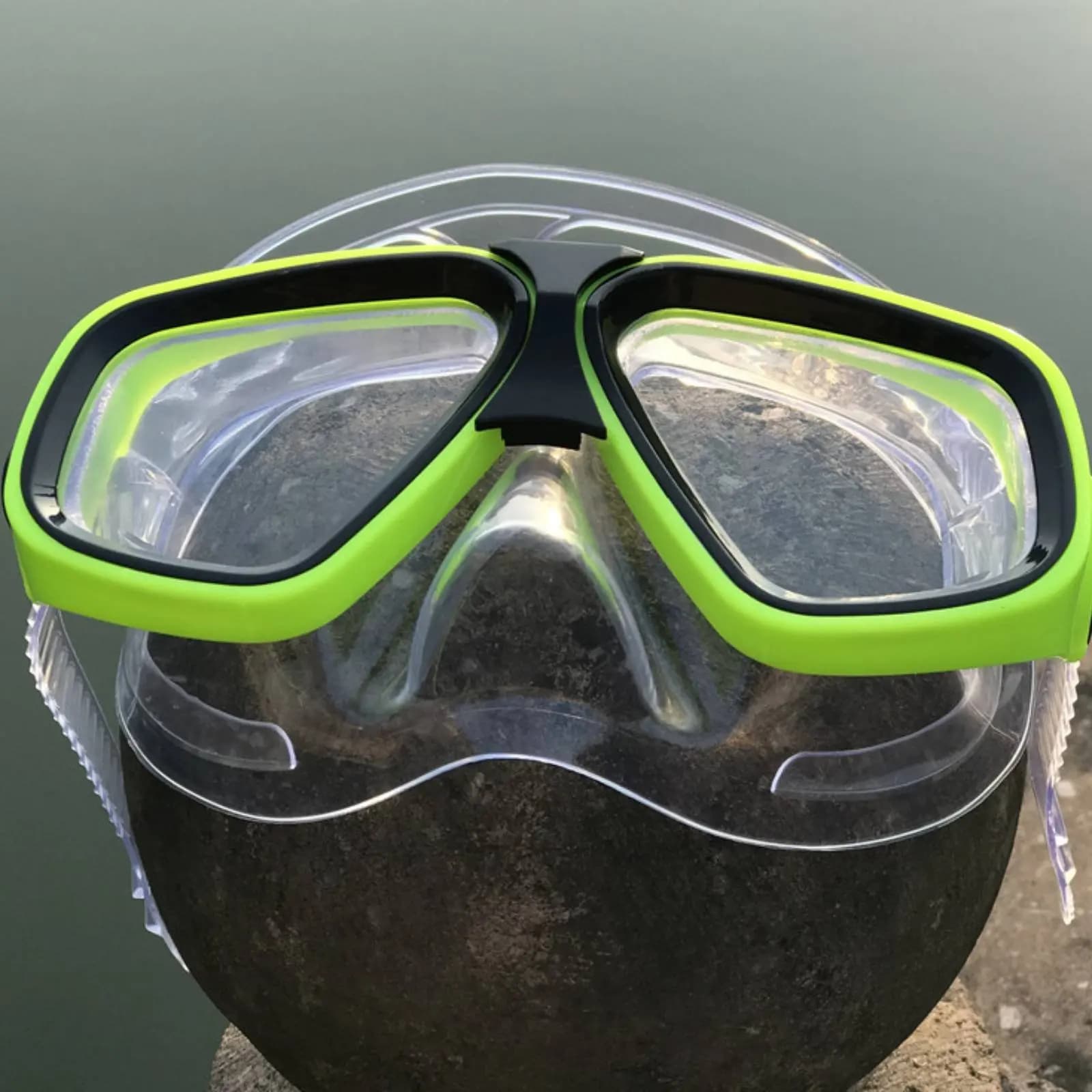Set Maschera Subacquea per Bambini Leggero con Tubo Snorkel Attrezzatura Sport Acquatici Lente Trasparente Ampia Visuale per Spiaggia