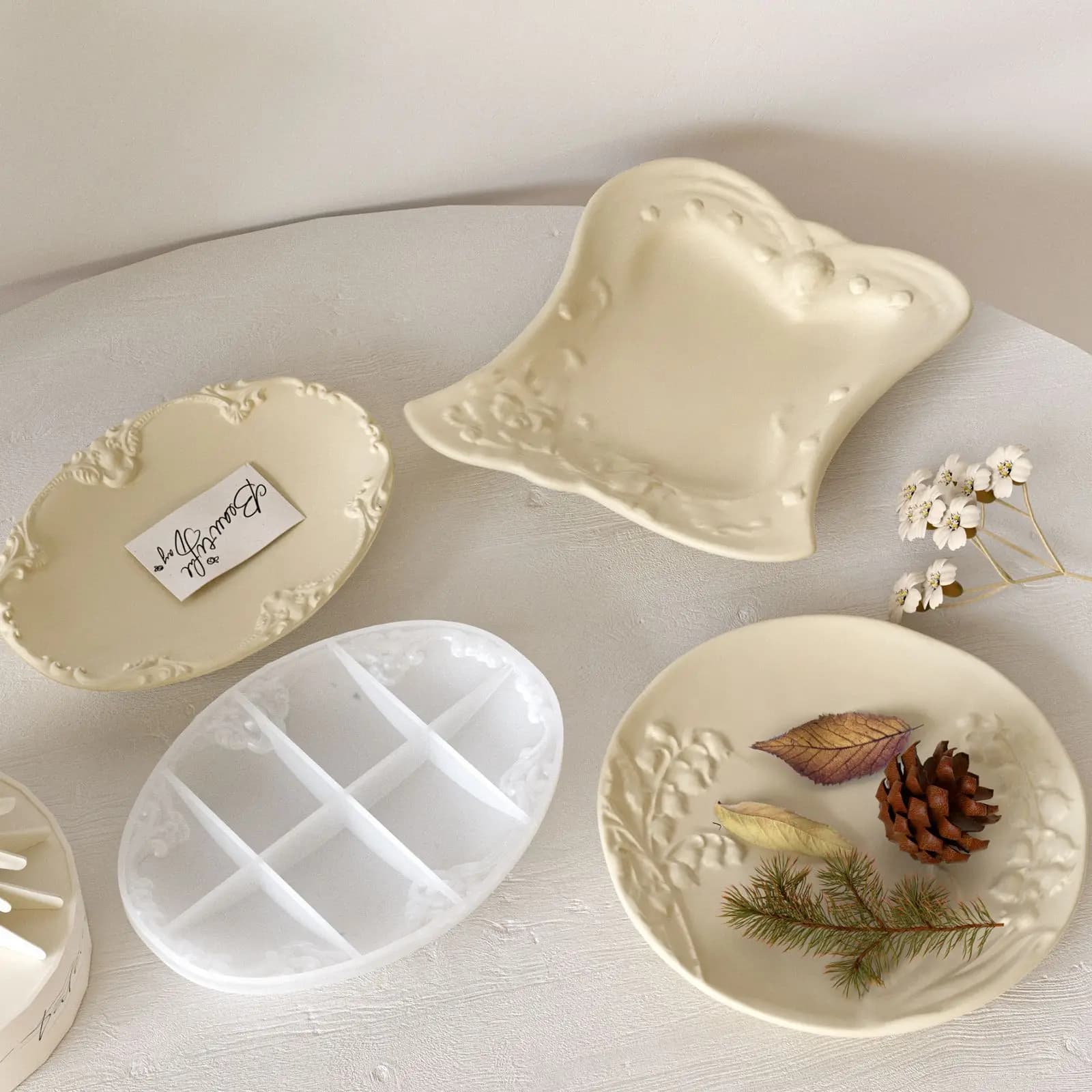 Flower Embossed Oval Tray Silicone Molds DIY Vintage Palace Dish Plate Epoxy Resin Mould Storage Round Irregular Plaster Mold