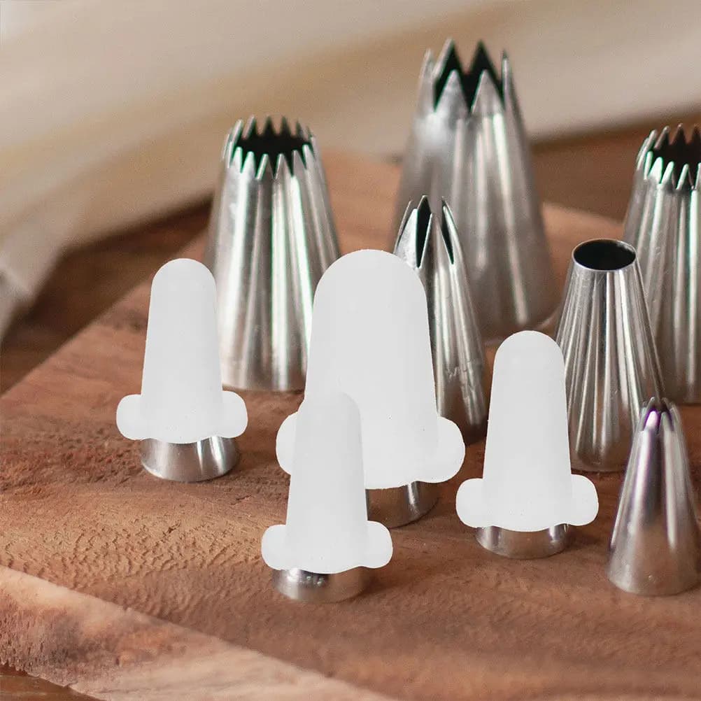 2Pcs Premium Silicone Piping Tip Protectors Fit Most Cake Nozzles Anti-Wear Easy Clean Strong Adsorption