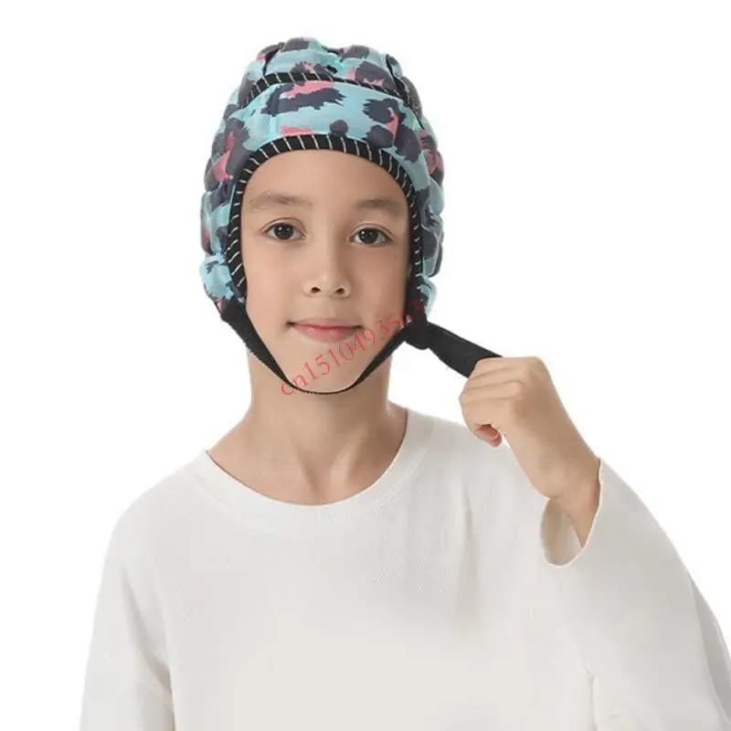 Casco da bici multiplo Copricapo da calcio traspirante adatto per bambini Tessuto elasticizzato con ventilazione per il gioco