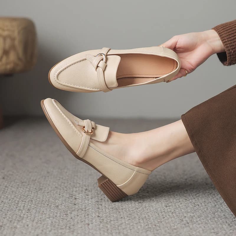 2026 new spring autumn women pumps natural leather plus size 22-26cm cowhide+pigskin square toe buckle loafers women shoes