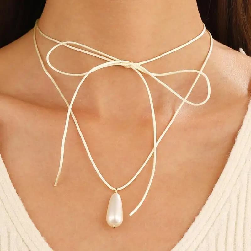 Women Ribbon Strap Bowknot Photo Album Box Necklace Opening and Closing Box Picture Frame Pearl Loves Pendant Necklace
