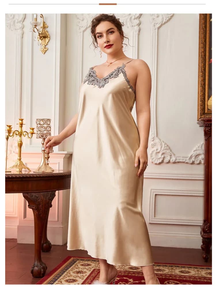 Pigiama lungo extra large da 150 kg Plus Size Ins Trend Maxi camicia da notte Camicia da notte sexy con reggicalze in seta di ghiaccio allentata Pigiama estivo