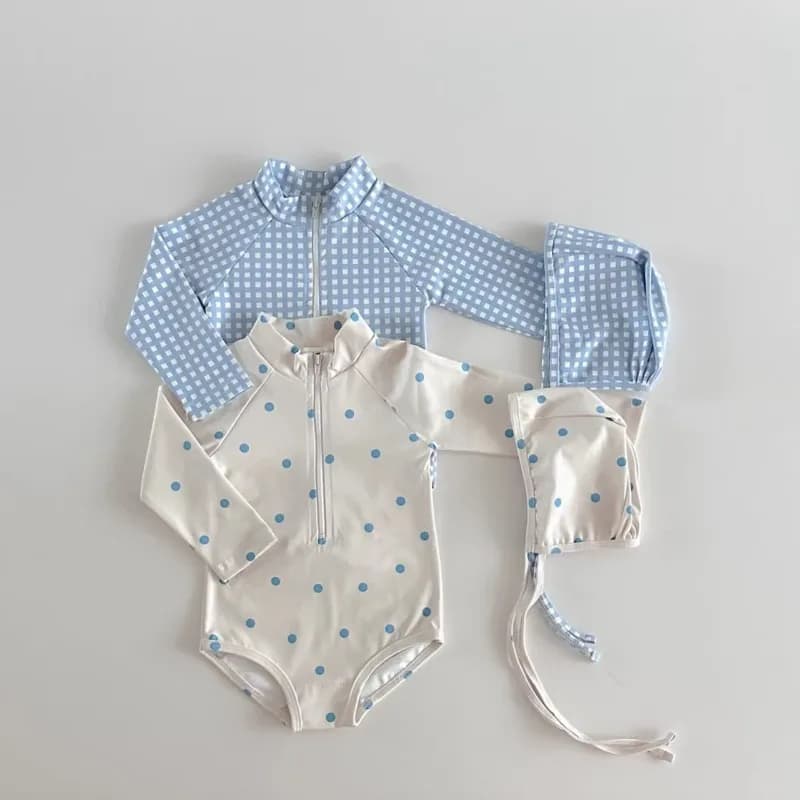 Set of 2 Pieces Swimsuit for Girls Korean Style Squares and Pois with Sleeves Lungs and Headphones for Kids and Small Girls