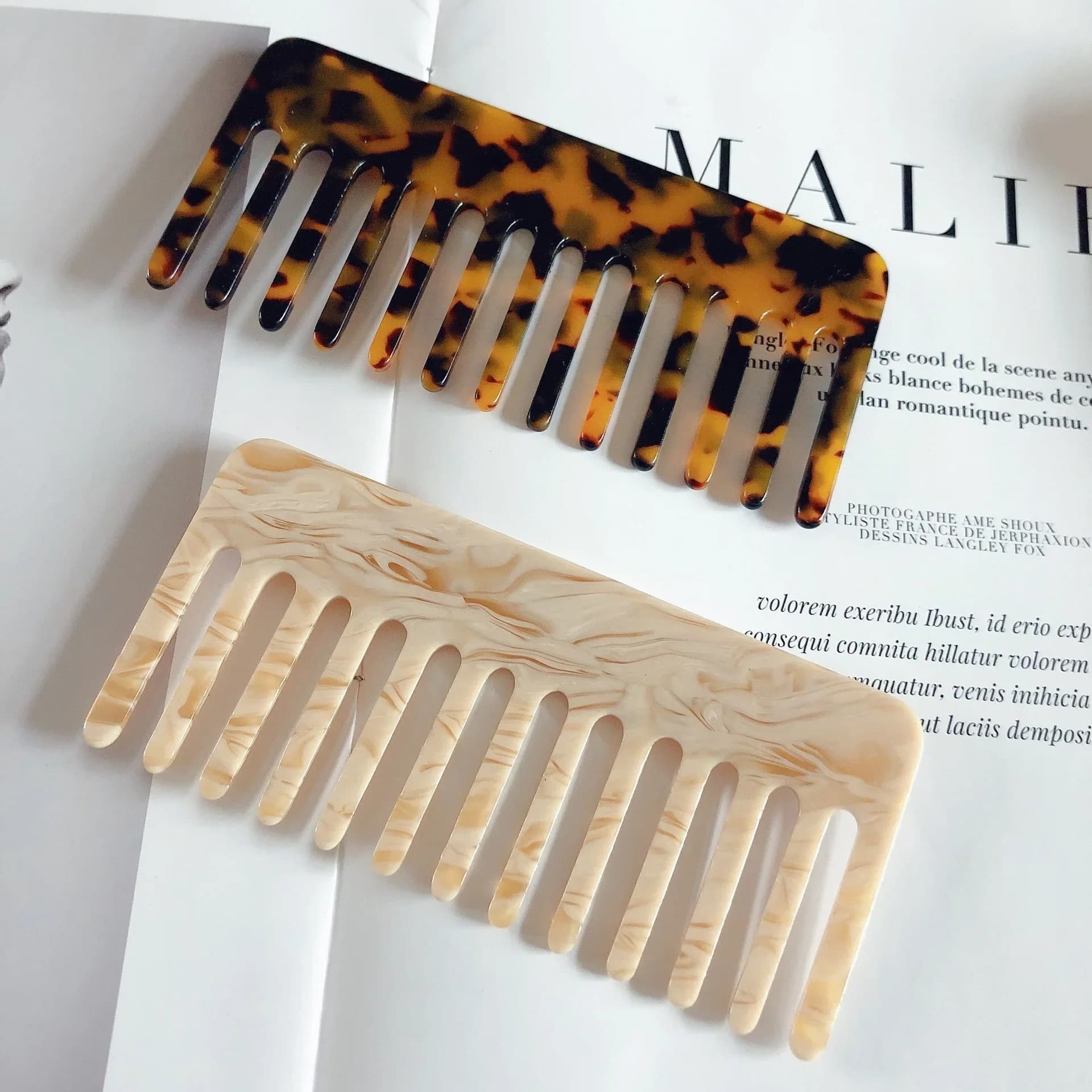 Pettine per parrucchieri colorato in acetato di moda coreana pettine per capelli antistatico per massaggio alla testa per le donne strumento per lo Styling dei capelli della ragazza
